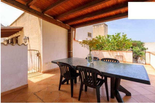 Baglio Scurati Home Holidays Кустоначи Екстериор снимка